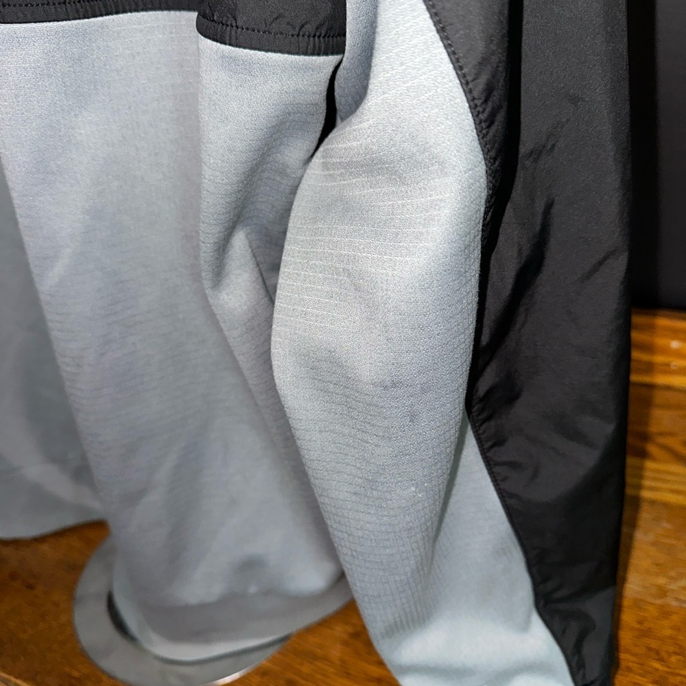 The North Face Black and Light Gray Hooded Windbreaker Fleece Jacket - Picture 9 of 10
